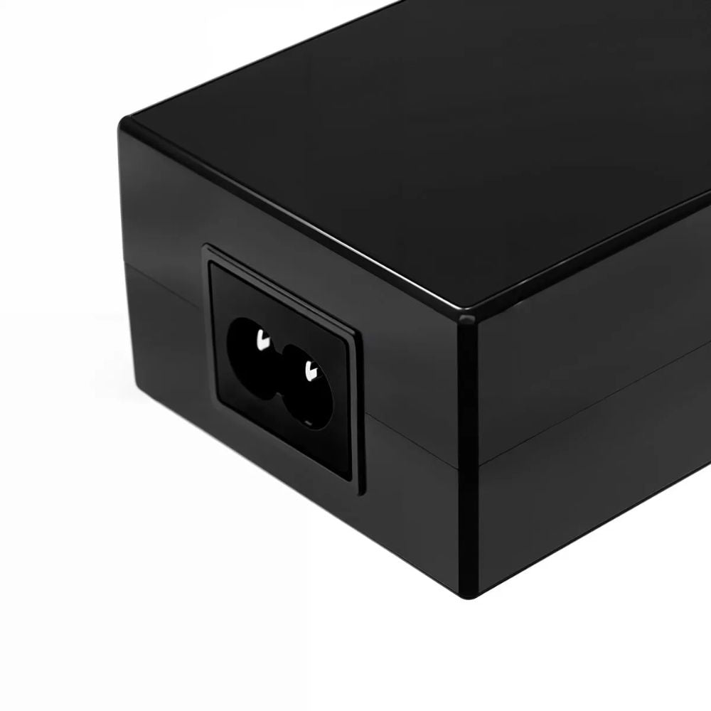 Carregador Universsal Get Para Notebook 90W Com 8 Opções de Conexão Bivolt