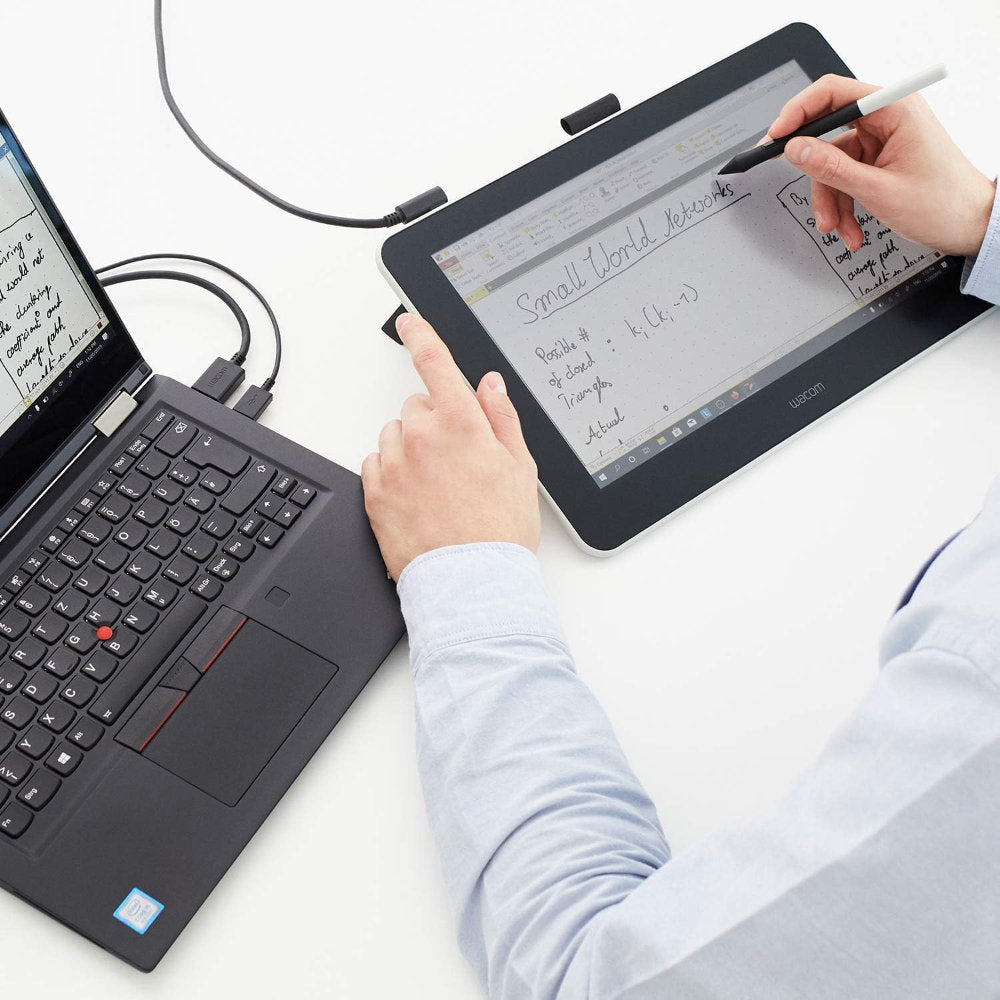 Mesa Digitalizadora Wacom One 13.3" Display Interativo DTC133W0A - Mesa Digitalizadora com Tela 13,3″ Full HD, Caneta 40