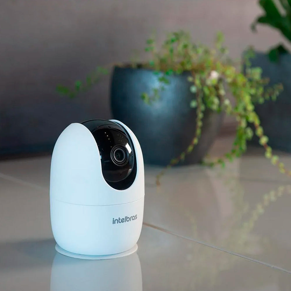 Câmera de Segurança Intelbras IP, iM4 C, Wi-Fi, Full HD, Visão 360 Graus, Compatível com Alexa, Google e Mibo, Branca