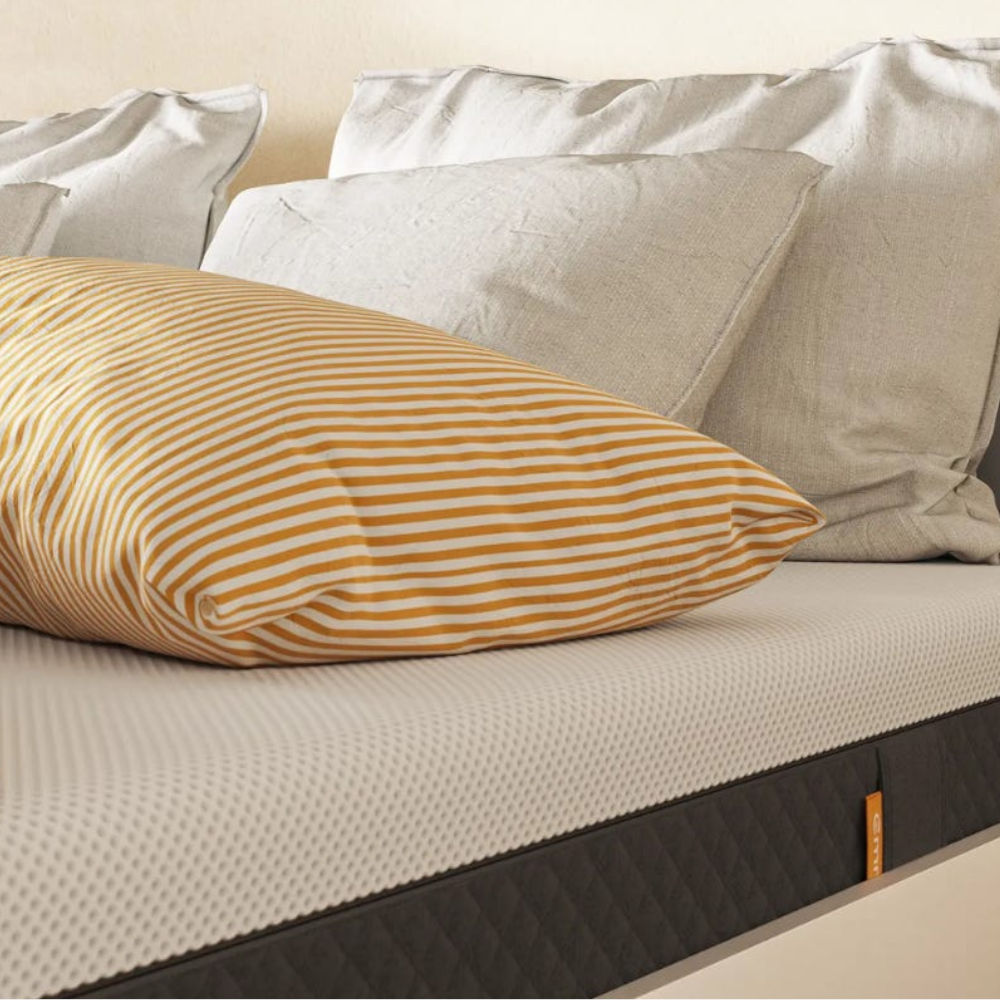Colchão Emma Hybrid Lite King 193x203cm, Molas Ensacadas e Espuma Airgocell, Firmeza Média, Tecnologia Alemã