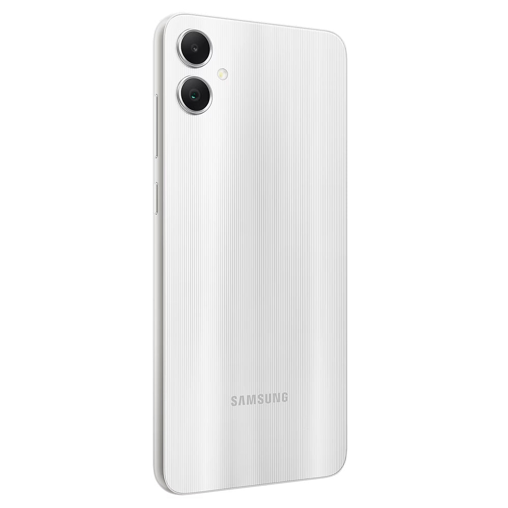 Smartphone Samsung Galaxy A05 Prata 128GB, 4GB RAM, Octa-Core, Bateria 5000mAh, Tela Infinita de 6.7" Câm Traseira Dupla