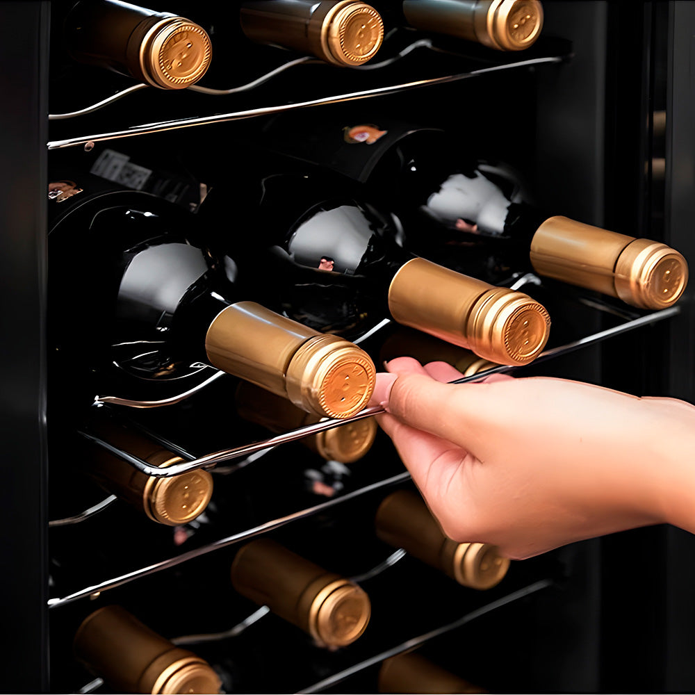 Adega Climatizada Suggar 18 Garrafas Touch Preta 220V AD1812PT