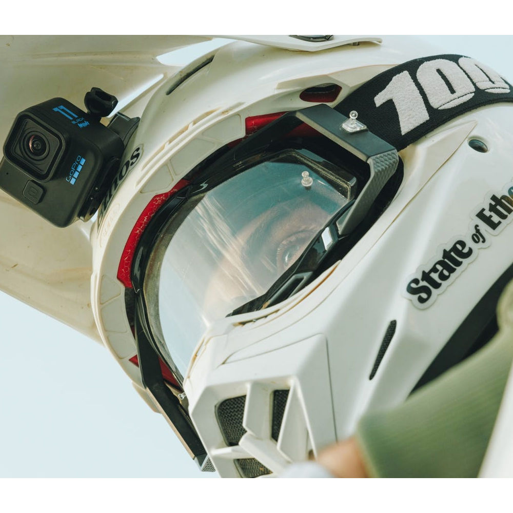 Câmera de Ação GoPro HERO11 Black Mini Compacta à Prova d'Água 10m, Vídeo 5.3K60 Ultra HD, Estabilização HyperSmooth 5.0