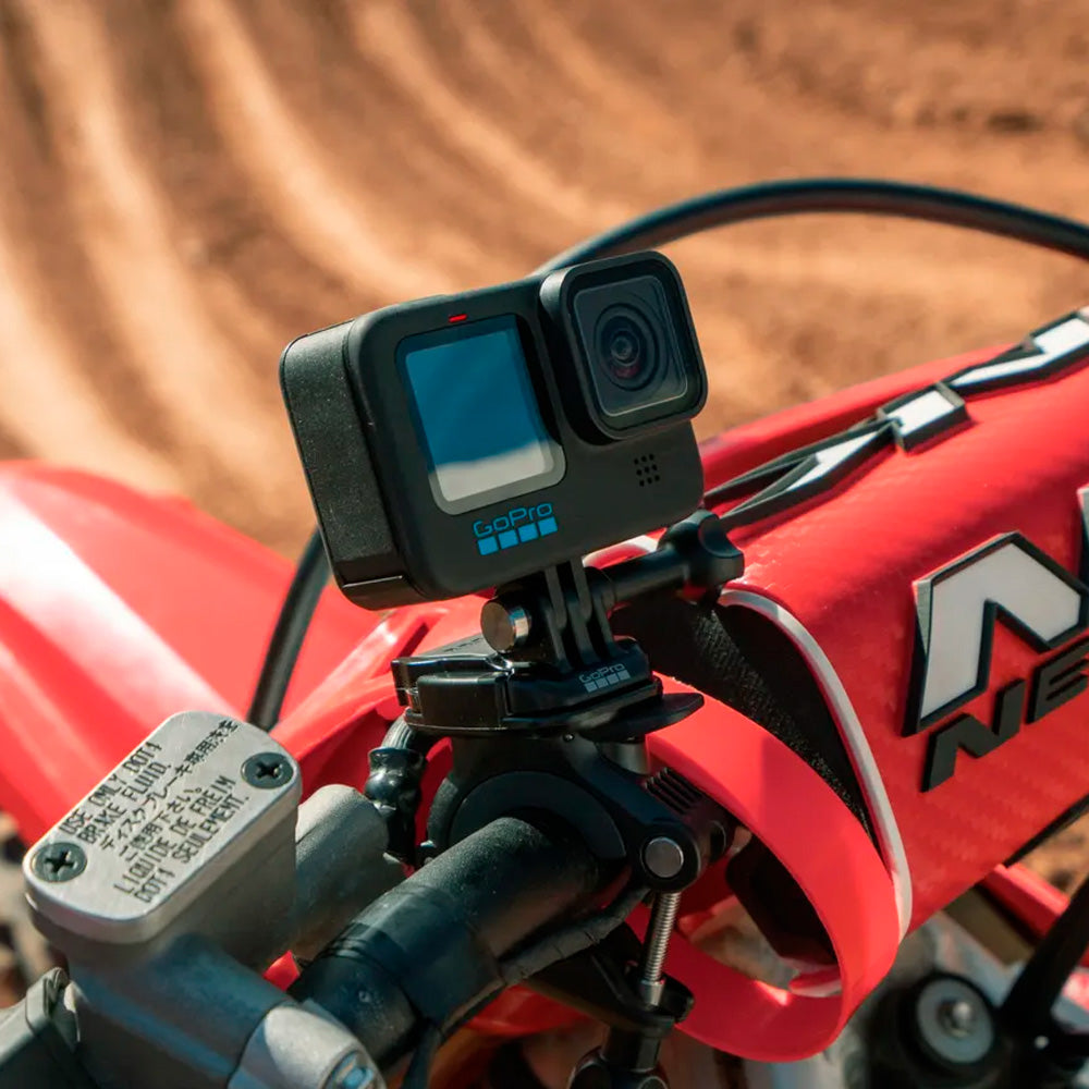 Câmera GoPro HERO10 Black, Vídeos 5.3K 60, Fotos 23MP, Chip GP2, HyperSmooth 4.0, Live Streaming 1080p, Conexão Nuvem