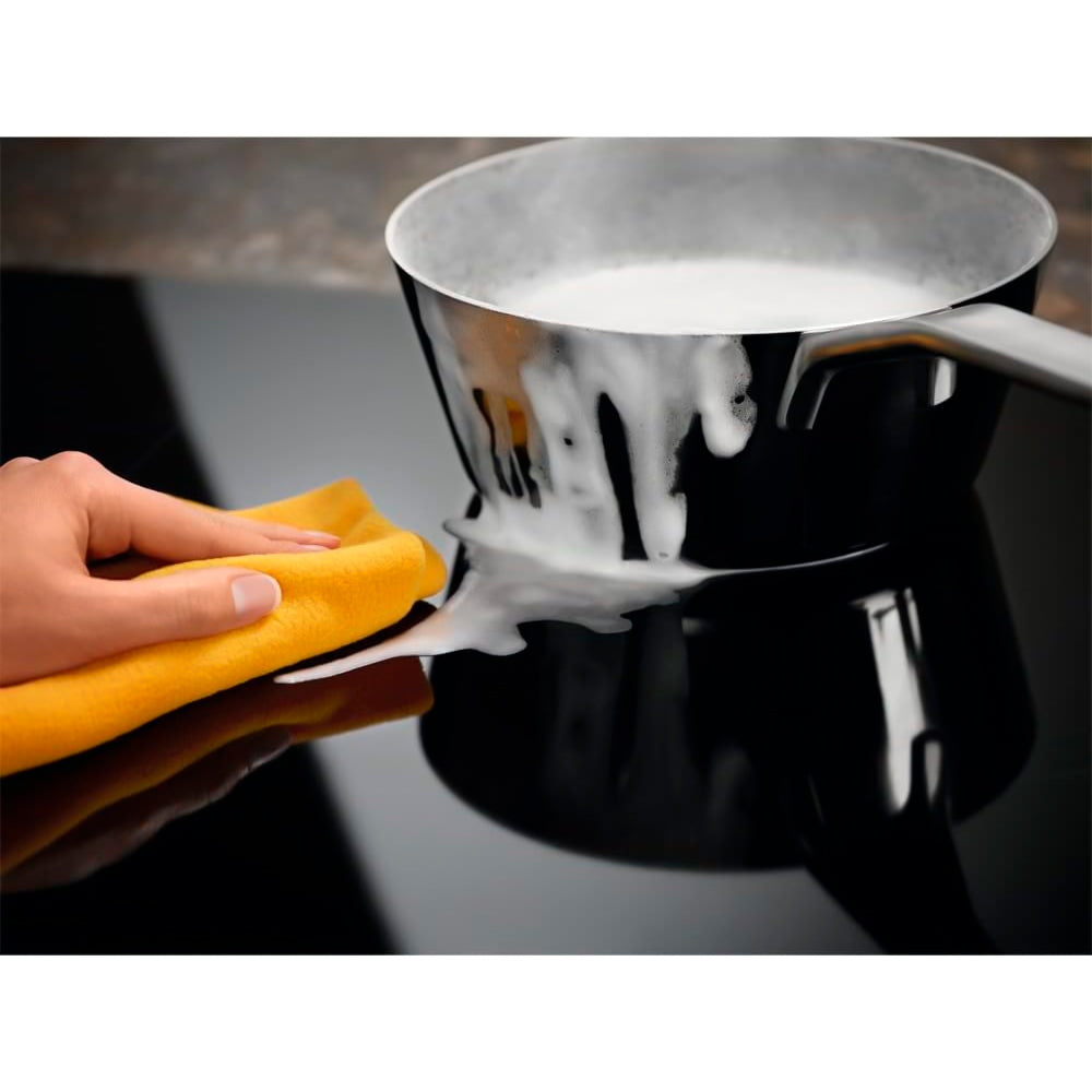 Cooktop Fogão Por Indução Eletrolux, IE80P de 4 Zonas Com Painel Touch Preto 220V