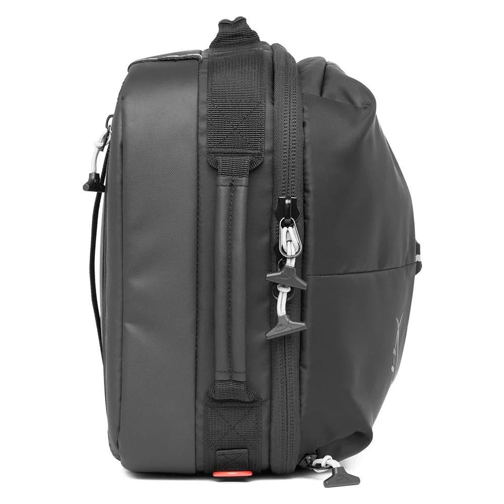 Mochila HyperX Knight 22,6 L para Notebook até 16″, Poliéster Resistente à Água - Preta