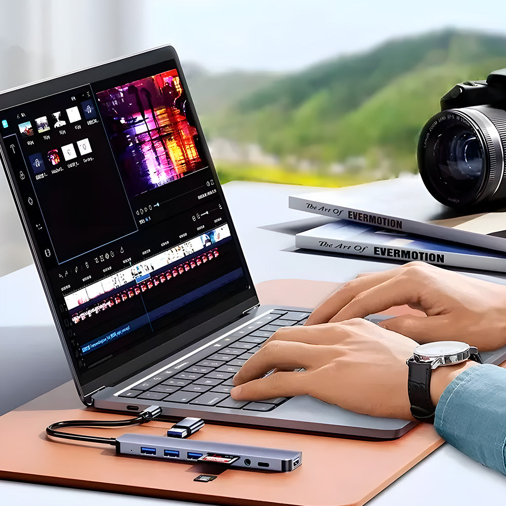 HUB USB 8 em 1, Com Leitor de Cartão, Porta USB-C, USB 3.0 / 2.0, Leitor de Cartão SD/TF, Cinza