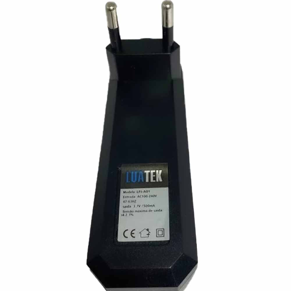 Carregador de Bateria Luatek 3.7V 500mA Ac100-240V-  LPJ-A01