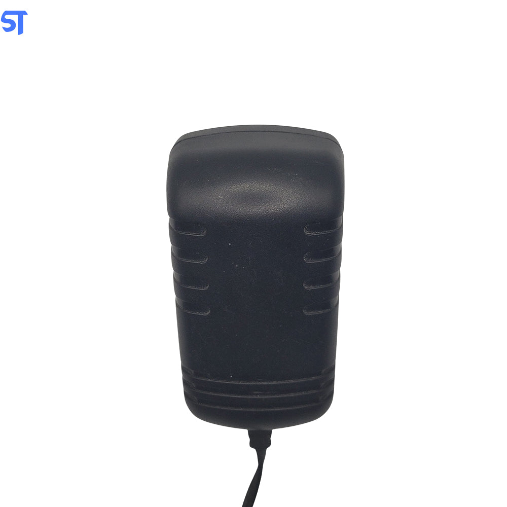 Fonte de Alimentação AC DC Adapter 12V 2A Pino 5,2mm x 2,5mm Modelo: YNH1168Q-1220A