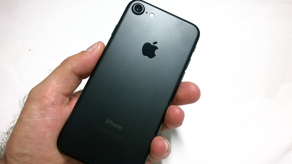 iPhone 7 Apple 128GB Preto Matte iOS 13 Wi-fi + 4G Câmera 12MP Tela 4.7- Seminovo na Caixa