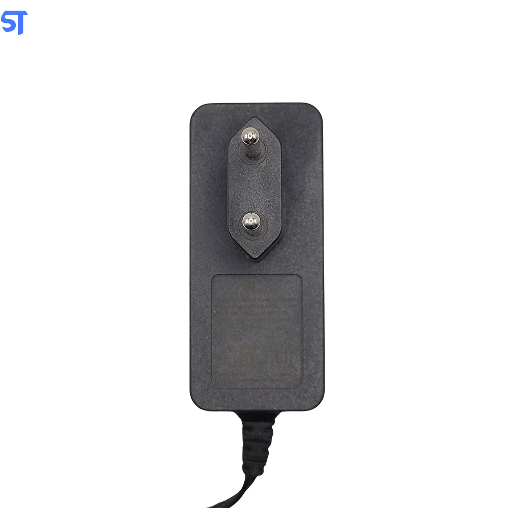 Fonte de Alimentação 12V 2.5A FastLink Pino 5,2mm x 2,6mm Modelo: F30L2-120250PAE