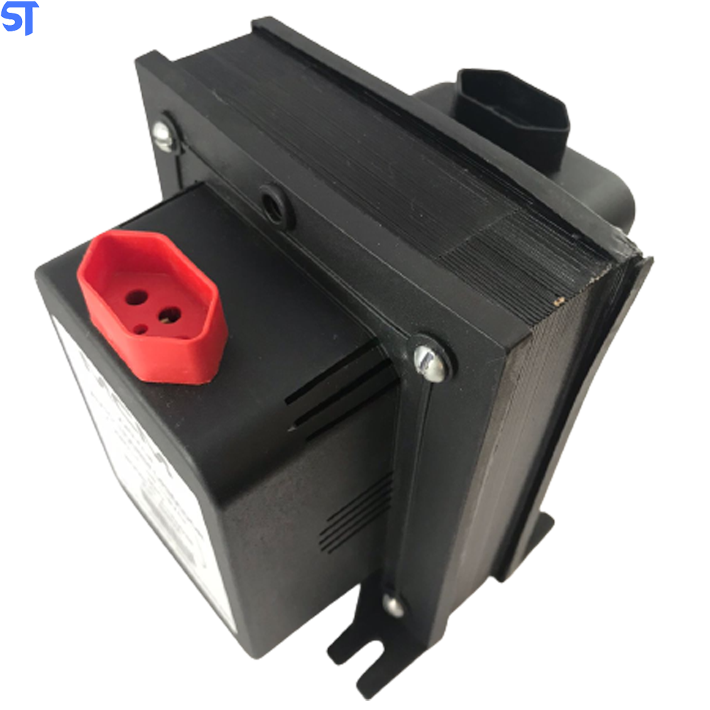 Transformador MCM 3000VA Bivolt 110/220 e 220/110 3000 VA Com Adaptador de Tomada
