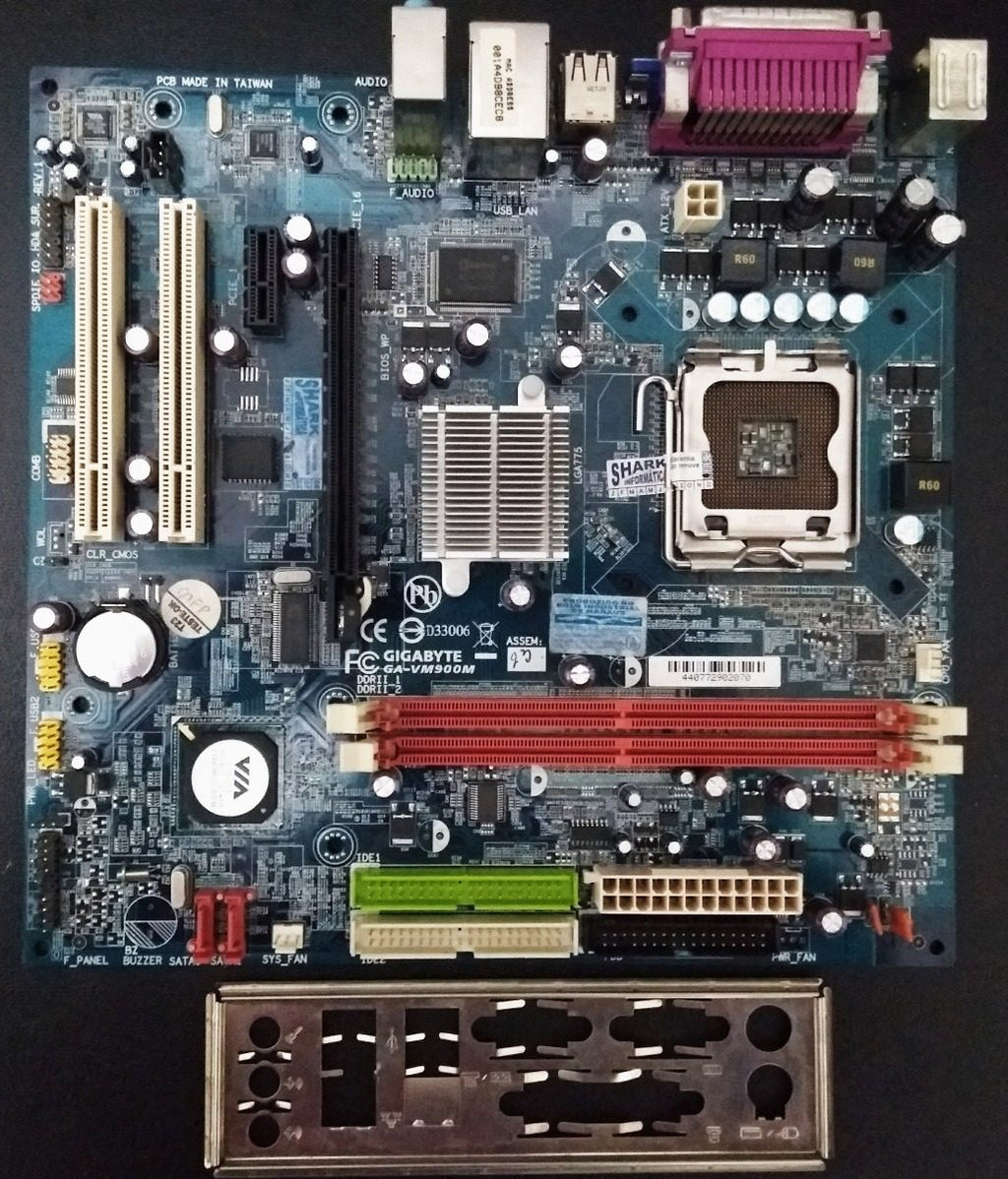 Kit Placa Mãe Lga 775 GA-VM900M C/ Proc/Memoria-Gigabyte
