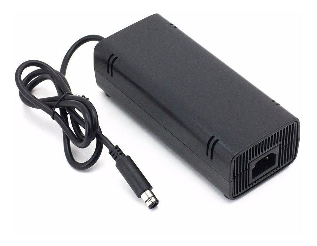 Kit Xbox 360 Console Modelo 1538 Slim Com Controle e Fonte- SEMI