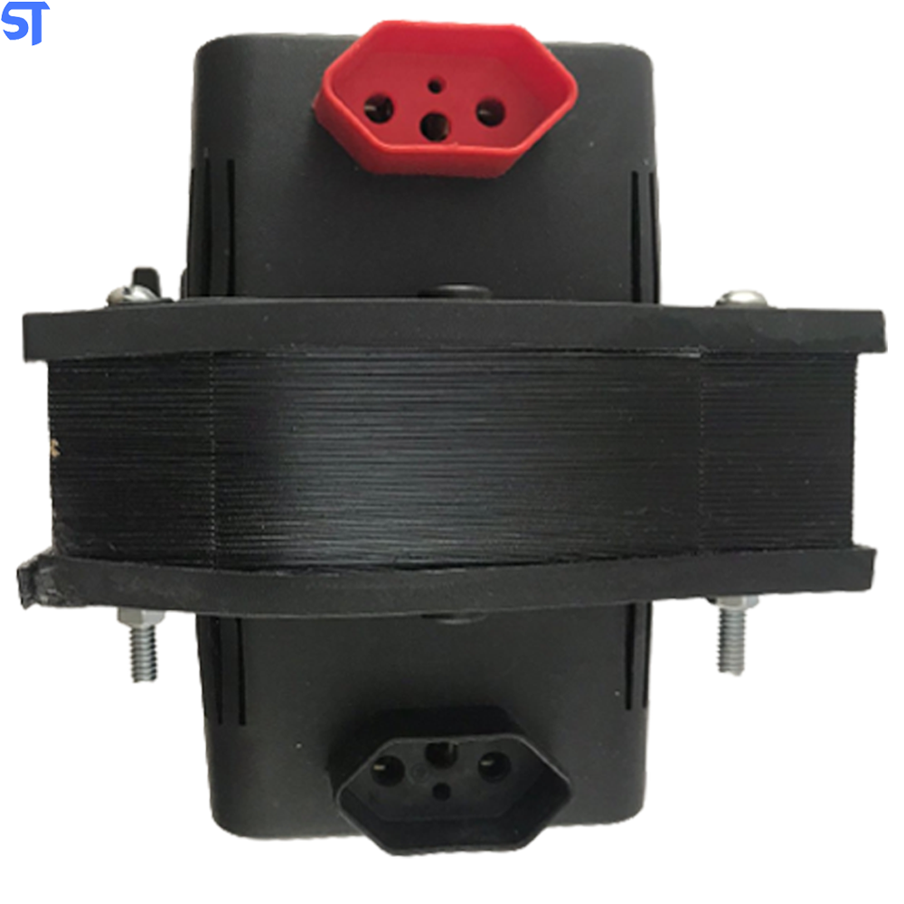 Transformador MCM 3000VA Bivolt 110/220 e 220/110 3000 VA Com Adaptador de Tomada