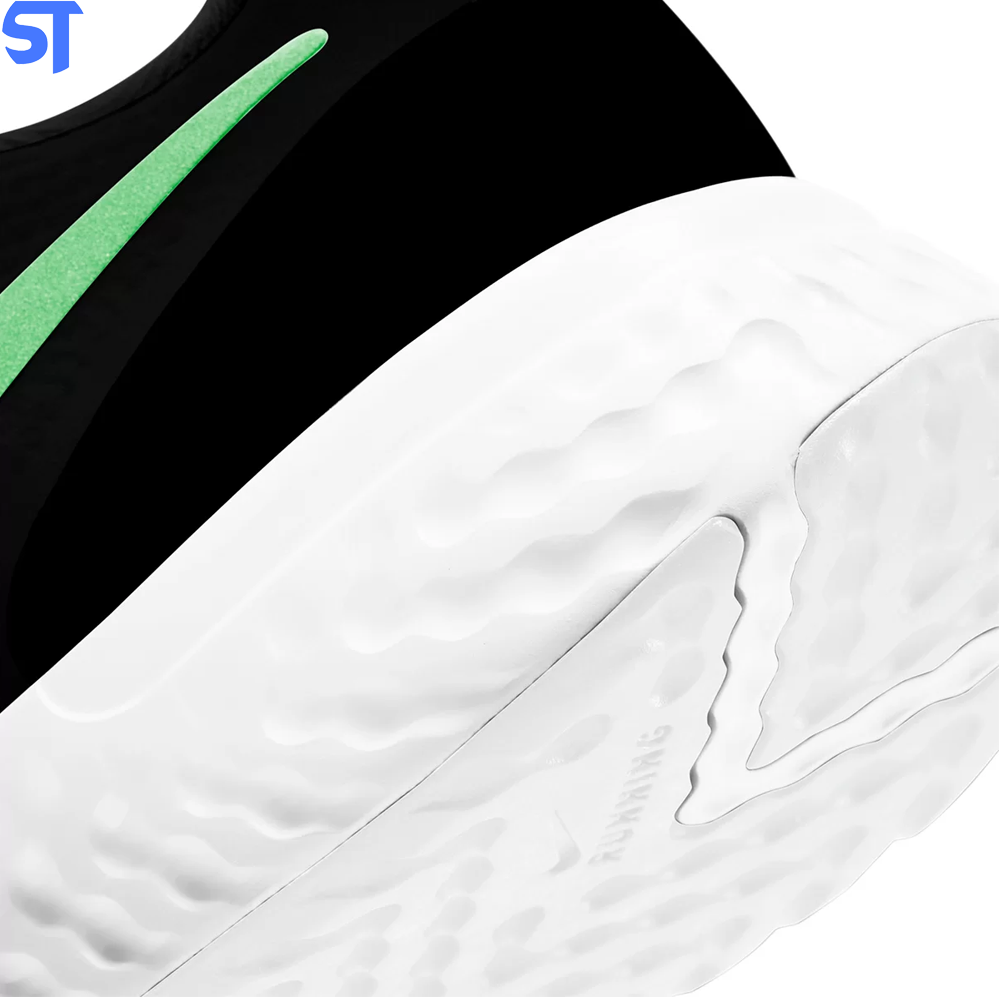 Tenis Nyke Revolution 40 Preto Verde e Branco