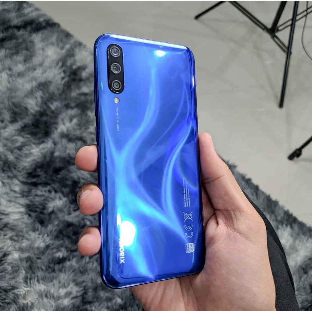 Celular Xiaomi Mi A3 Dual Chip 64GB 4G-Tela 6.08 - Blue