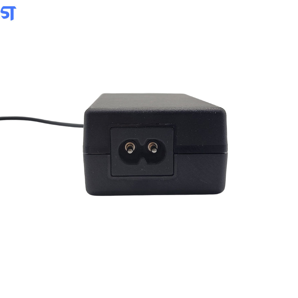 Fonte de Alimentação Delta Eletronics 12V 2.5A Pino 5,3mm x 2,2mm Modelo: ADP-50BR A