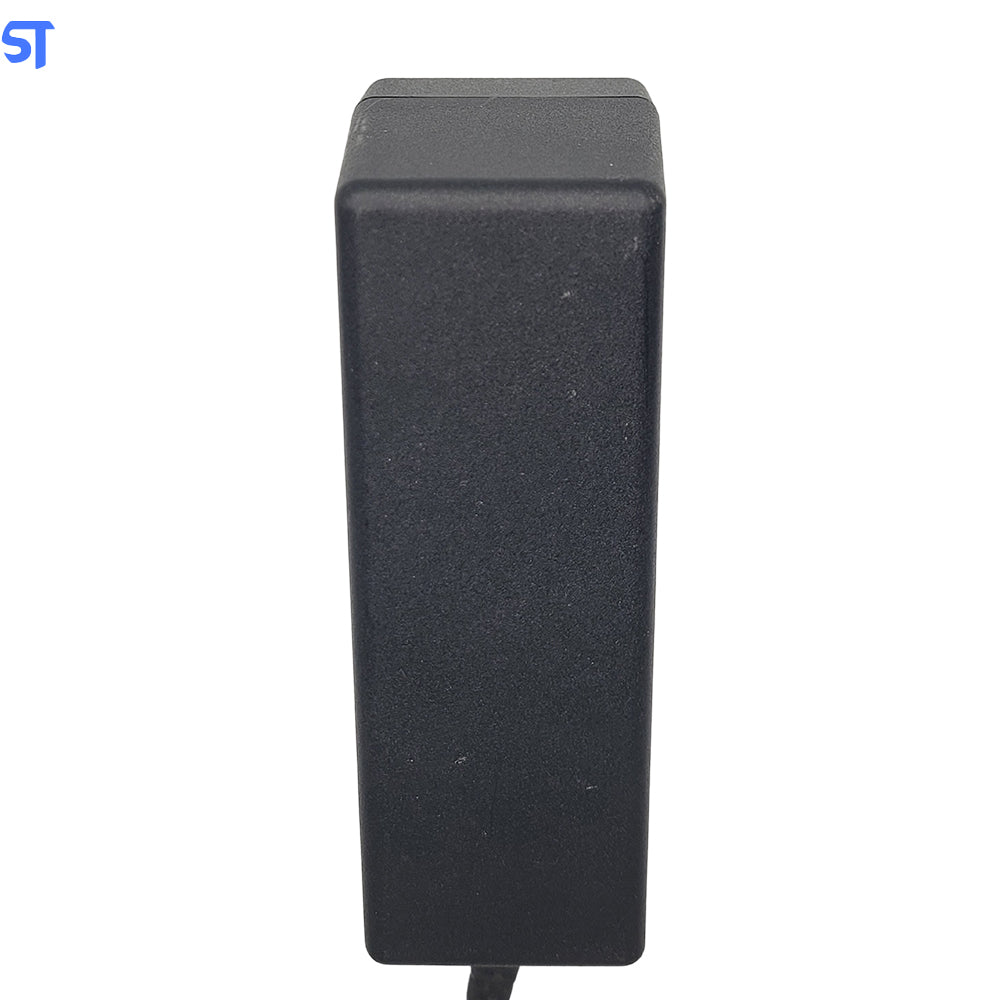 Fonte de Alimentação Delta Eletronics 12V 2.5A Pino 5,2mm x 3,2mm Modelo: ADP-30BW K