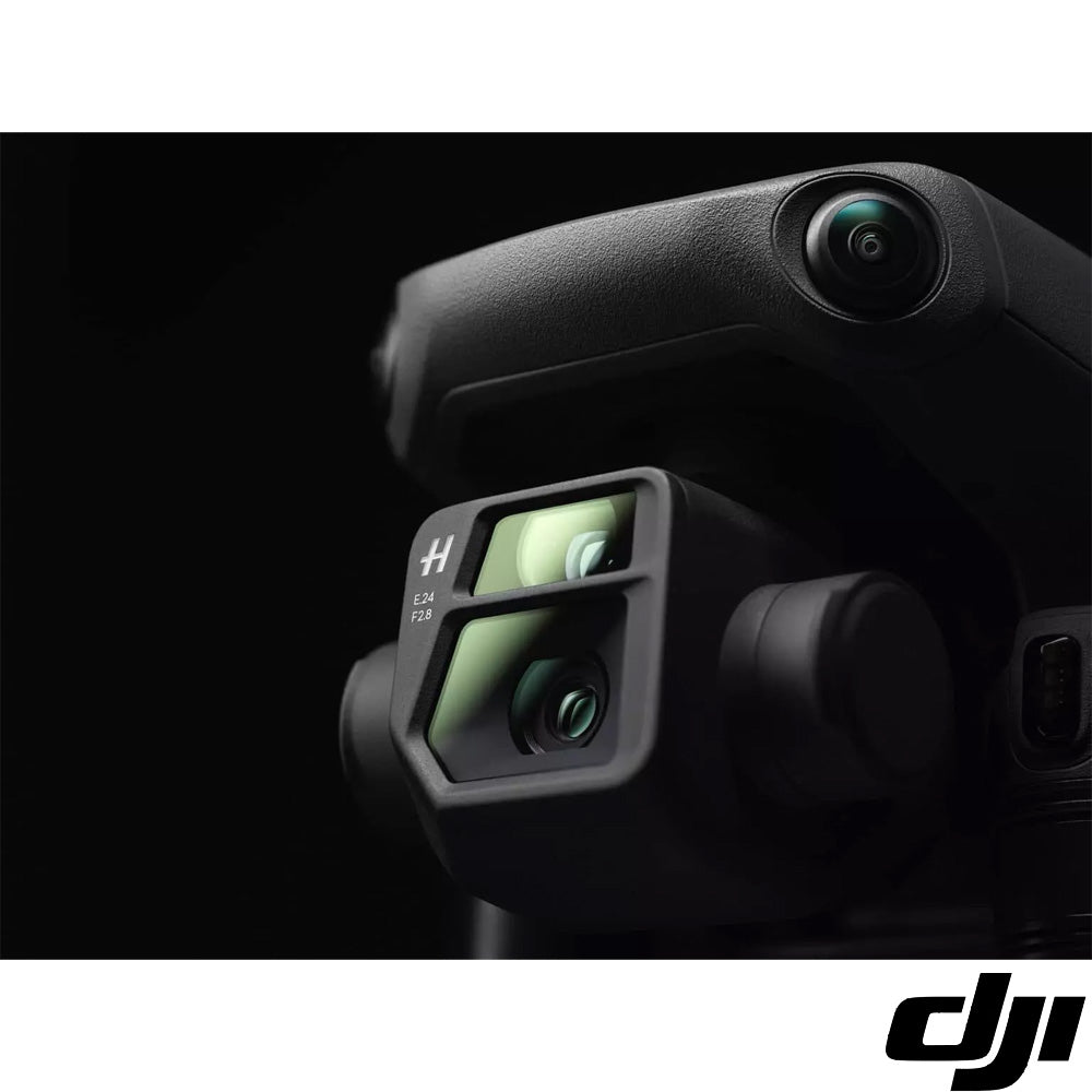 Drone DJI Mavic 3 Kit Fly More Com Câmera 5.1k- Combo Com 3 Baterias