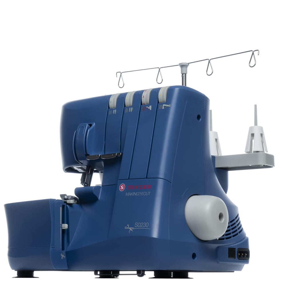 Máquina de Costura Singer Making the Cut - Overlock S0235 Mecânica 220V